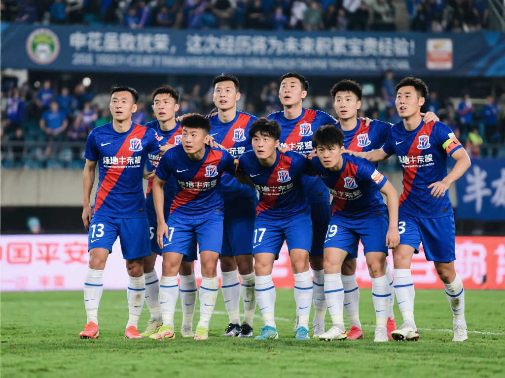 乐鱼体育(leyu)携手kayun sports推出专业的乐鱼体育官网,zh-cn-leyu.me 提供丰富的体育最新活动及游戏娱乐场内容。用户通过网页版登录入口地址或APP下载,随时随地享受高清赛事直播与丰富娱乐互动。平台设有多种体育竞猜玩法与游戏体验,安全可靠,专业服务,致力于打造玩家信赖的在线娱乐平台。-1